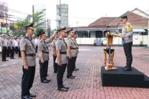 Sertijab Wakapolres, Kabagren dan Kapolsek Pandanarum Dipimpin Kapolres Banjarnegara