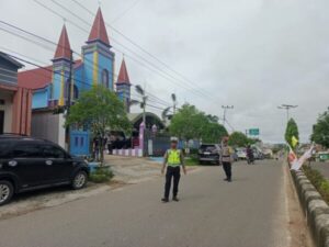 Polres Lamandau Giat Pengamanan Ibadah Umat Kristiani di Tahun Baru 2024