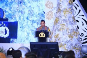 Natal Bersama Polri, Kapolri Titip Cooling System ke Tokoh Lintas Agama