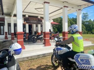 Personel OMB Polres Lamandau Lakukan PAM di Kantor KPU dan Bawaslu