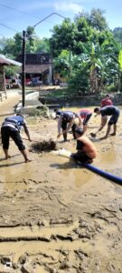 Kerja Bakti Gabungan Pasca Banjir, Sungai Ploso Kuning Kembali Bersih