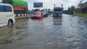 Banjir Jebol Tanggul Sungai Wulan Demak, Pantura Menuju Semarang Lumpuh