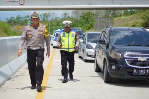 Terjun Langsung, Dirlantas Polda Aceh Imbau Pemudik Siapkan Saldo Cukup