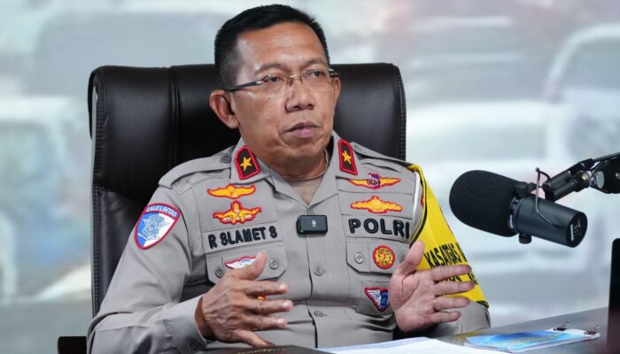 Kebijakan Pembatasan Kendaraan Sumbu Tiga dan Penerapan Delaying System Memperlancar  Arus Mudik 2025