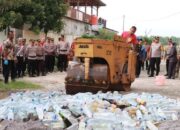 Polres Blora Musnahkan Ribuan Botol Minuman Keras Hasil Operasi Pekat