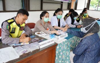 Sambut Idul Fitri, Rumkit Bhayangkara Gelar Layanan Kesehatan Keliling Gratis