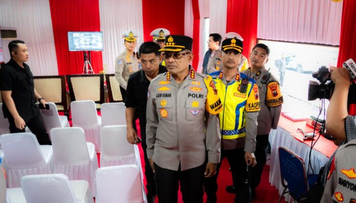 Wakapolda Jateng Cek Pos Pengamanan untuk Jamin Kelancaran Arus Mudik