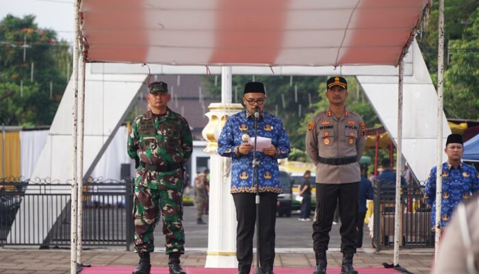 "Mudik Aman, Keluarga Nyaman": Polri-TNI Bersama Stakeholder di Batang Gelar Operasi Ketupat Candi 2025