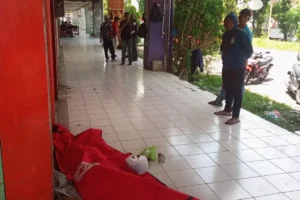 Begini Cerita Saksi Mata Penemuan Mayat Pria Tanpa Identitas di Ruko Dargo Semarang