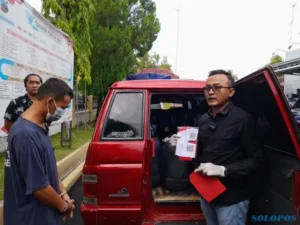 Pedagang Cilok Gelapkan 14 Mobil di Sragen, Ditangkap di Pare-pare