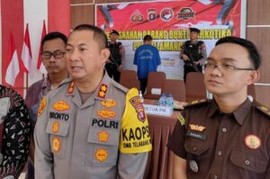 Polres Lamandau Tangkap 2 Orang pada Kasus Narkoba, Satu Diantaranya Oknum ASN