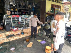 Sambang Bengkel Variasi, Polsek Gunem Rembang Sosialisasi Larangan Knalpot Brong