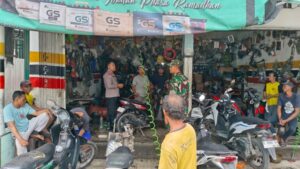 Polsek Kragan Rembang Tingkatkan Sosialisasi Larangan Knalpot Brong di Bengkel Motor