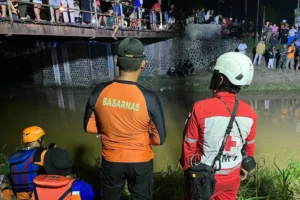 Tak Bisa Berenang, Bocah 13 Tahun Ditemukan Tewas di Pinggir Sungai Babon Semarang