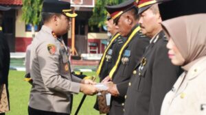 Masa Purna Tugas, Kapolres Batang Ajak Wisudawan Purna Bakti Berikan Inspirasi Positif