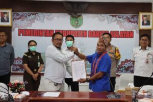 Kapolres Barsel Hadiri Pertemuan Tim Teknis Satgas PKS Antara Warga Desa Palurejo dan PT. Mutu