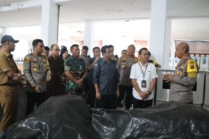 Kapolres Katingan Dampingi Wakapolda Kalteng Cek Langsung Keamanan Gudang Logistik KPUD