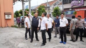 Tim Inafis Polda Jateng dan Puslabfor Polri ungkap kasus kebakaran karaoke di Tegal