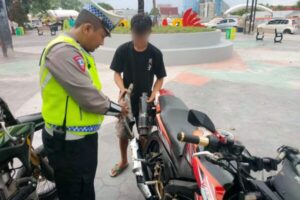 Satlantas Polresta Palangka Raya Menindak 5 Sepeda Motor Berknalpot Brong