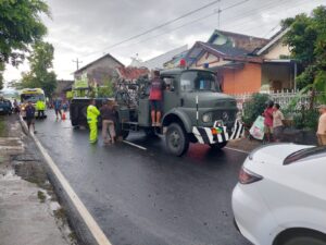 Satlantas Polresta Pati Lakukan Olah TKP Pasca Kecelakaan LaluLintas