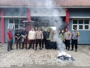 Ketua Pembina Yayasan Hadiri Musyawarah, Tanggapi Tuntutan Siswa