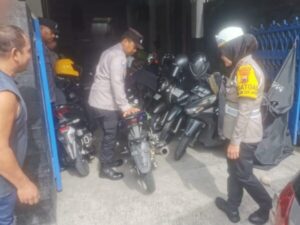 Ajak Dukung Jateng Zero Knalpot Brong, Polres Sukoharjo Kunjungi Sejumlah Sekolah