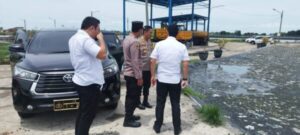 Tim Inafis Polrestabes Semarang Cek TKP Penemuan Mayat di Pengelolaan Limbah Tinja