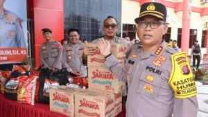 Peduli Korban Banjir, Polda Kalteng Distribusikan 1.000 Paket Sembako ke Barsel