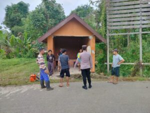 Bhabinkamtibmas Polres Lamandau Mengktifkan Satkamling di Semua Desa Binaan