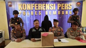 Jajaran Polres Rembang Ciduk 2 Orang Penjual Miras Tak Berizin