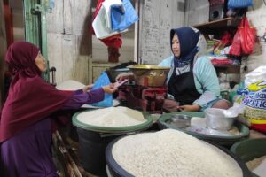 Harga Beras Lokal Berangsur Turun Pasca Banjir di Demak