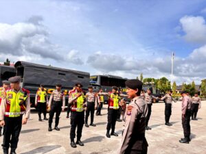 Gelar Latihan Pengaturan, Ditsamapta Polda Kalteng Tingkatkan Kemampuan Personel