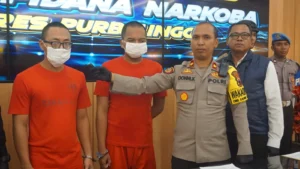 Nekat Patungan Untuk Beli Sabu, Dua Pria Ditangkap Sat Resnarkoba Polres Purbalingga