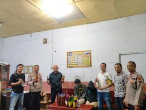 Back Up Polres Rembang, Polsek Rembang Kota Ikut Gelar Razia Miras Dalam Rangka Ops Pekat Candi 2024