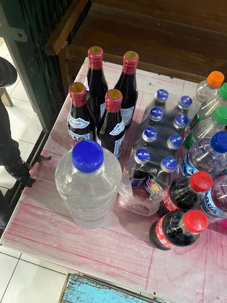 Minuman Keras Berbahaya, Polisi Pati Amankan 65 Botol Miras Sebelum Memasuki Ramadan