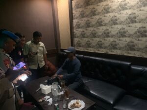 Gelar Razia Tempat Hiburan Malam, Polres Sukoharjo Antisipasi Peredaran Narkotika Jelang Ramadhan