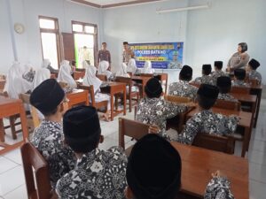 Peran Generasi Muda Dalam Membangun Budaya Keselamatan Berlalu Lintas di Batang