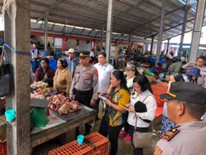 Jelang Bulan Rahmadan, Polres Humbahas Cek Ketersediaan Sembako di Pasar Tradisional