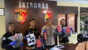 Konferensi Pers Kasus Curat Pecah Kaca, Kapolresta P. Raya: Tersangka Berinisial M dan H