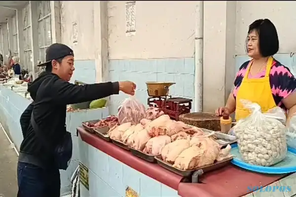 pasar-daging-ayam-salatiga