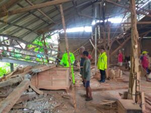 Dihantam Gelombang, 46 Rumah Rusak dan 15 Perahu Rusak di Jepara