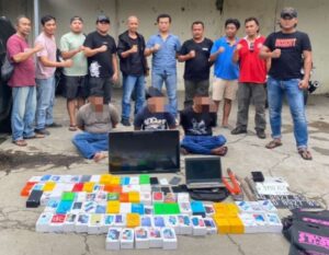 Tiga Pria Bobol Konter di Kendal, Gasak 73 Ponsel hingga Laptop