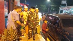 Cek Pos Pengamanan Arus Mudik di Pekalongan, Habib Lutfi Ingatkan Pemudik Tak Kebut-kebutan