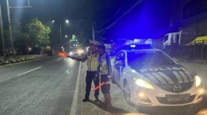 Peringatan Penting dari Kasatlantas Polres Batang: Hindari Beristirahat di Bahu Jalan untuk Keselamatan Bersama