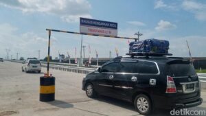 Kendaraan Arus Balik di Tol Fungsional Solo-Jogja Capai 13.373 Unit