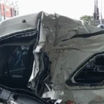 Gegara Penjaga Palang Pintu Lalai, Sebuah Mobil Dihajar KA di Ajasmoro Semarang