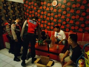 Sasar Warung Kopi, Sat Samapta Polres Rembang Operasi Cipta Kondisi