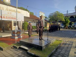 Hari Kebangkitan Nasional ke-116, Polres Jembrana Gelar Upacara