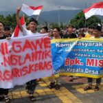 3 Fakta Demo Tuntut Pelantikan Kades di Banjarnegara Ricuh