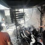 Kebakaran Landa Garasi Rumah Kos di Semarang, 10 Motor Ikut Terbakar, 6 Hangus Tinggal Rangka
